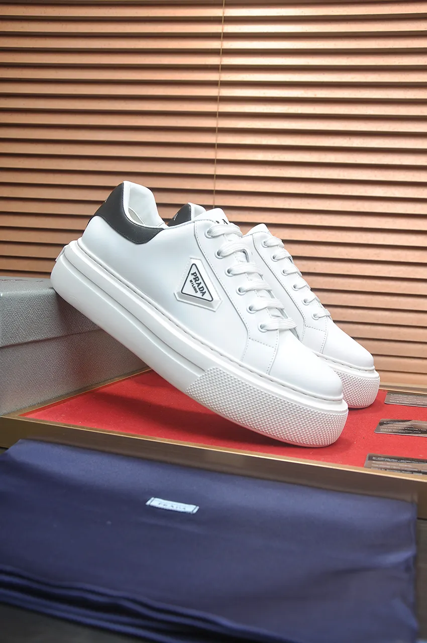 Men's shoes 💰580💶【PRADA】Top original, new season, high quality original goods, top imported calfskin with original imported glue, imported cowhide inside with original cowhide feet, original outsole! Quality guaranteed! Code 38-45 (45 customized)